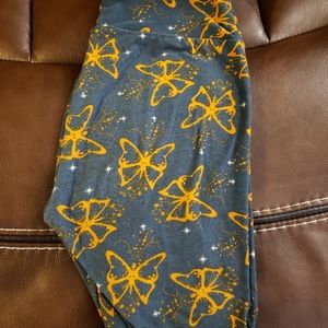 😍Lularoe Butterfly Leggings